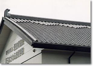 「西日本かわら技術学院」校舎