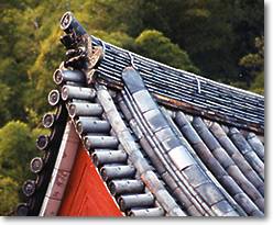 甍技塾 徳舛瓦店 -「屋根と屋根材」2001年春号・明王院・本堂